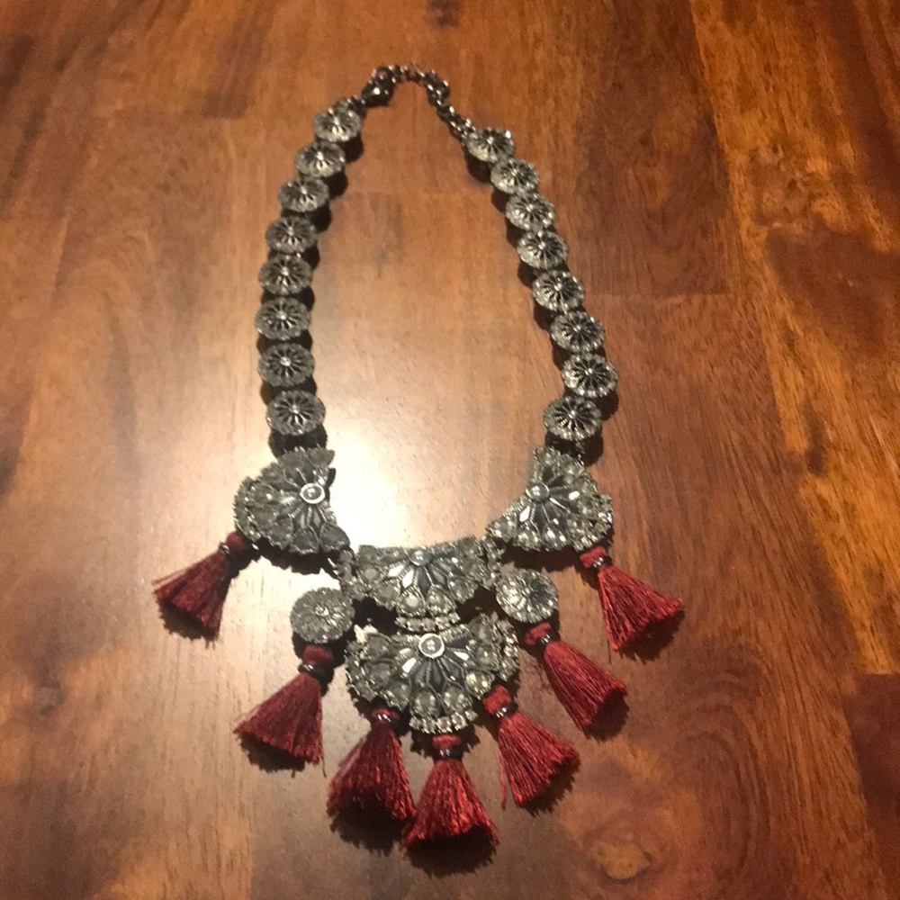 Gorgeous necklace